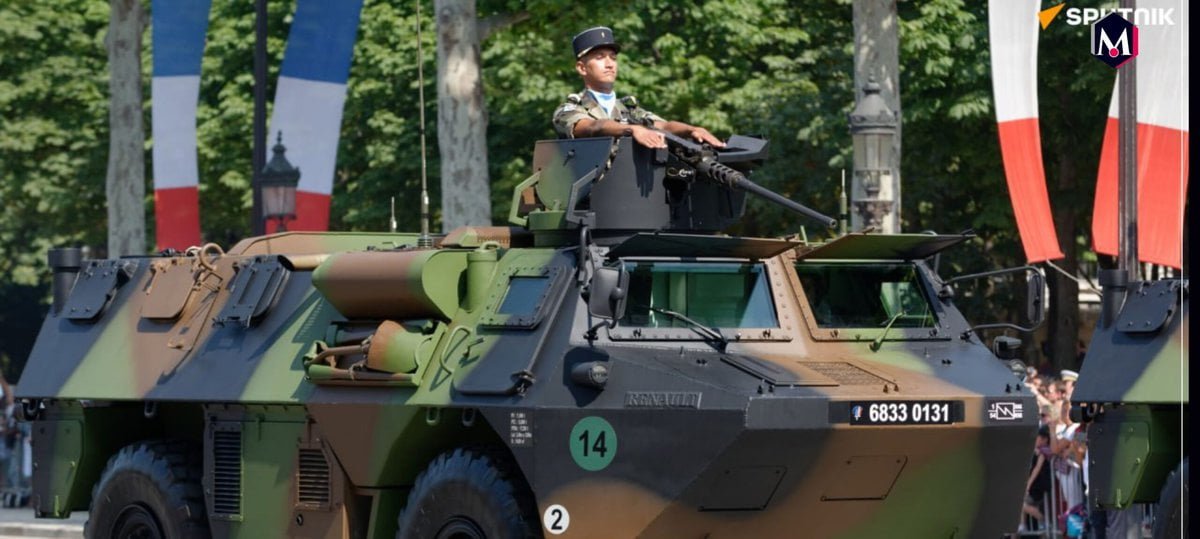 Universelmedias design La France et son jeu diplomatique