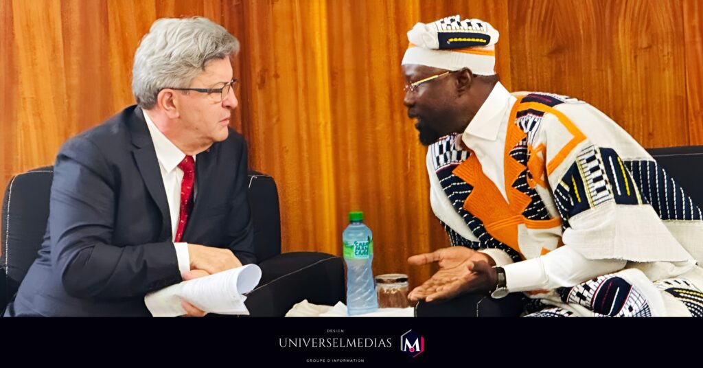 Lors d'une rencontre avec Jean-Luc Mélenchon, Ousmane Sonko a appelé à réévaluer les relations franco-sénégalaises. Il prône des relations basées sur la justice, le respect mutuel et la transparence, critiquant les schémas historiques de spoliation et appelant à un partenariat plus équitable.
